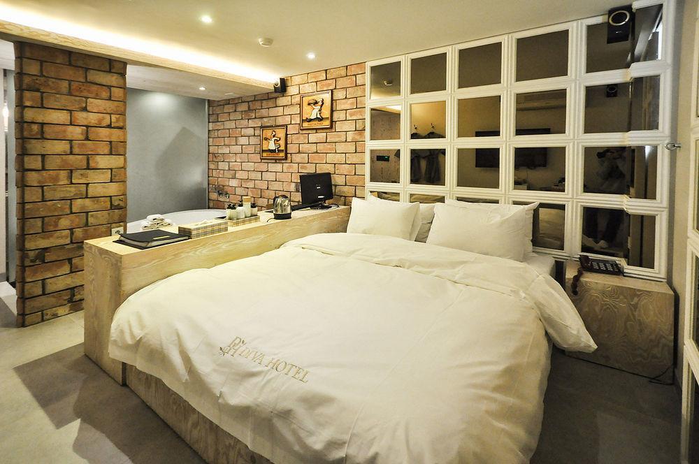 Diva Hotel 3*